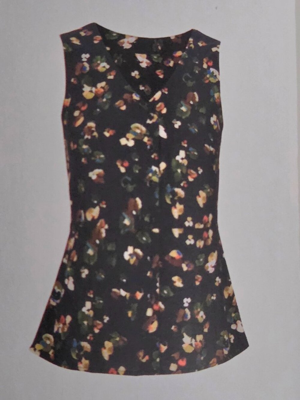 cabi Flamo Top - size medium